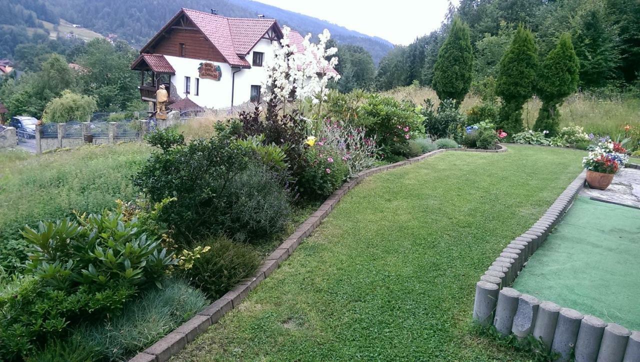 Pokoje Goscinne U Joli Щирк Екстериор снимка